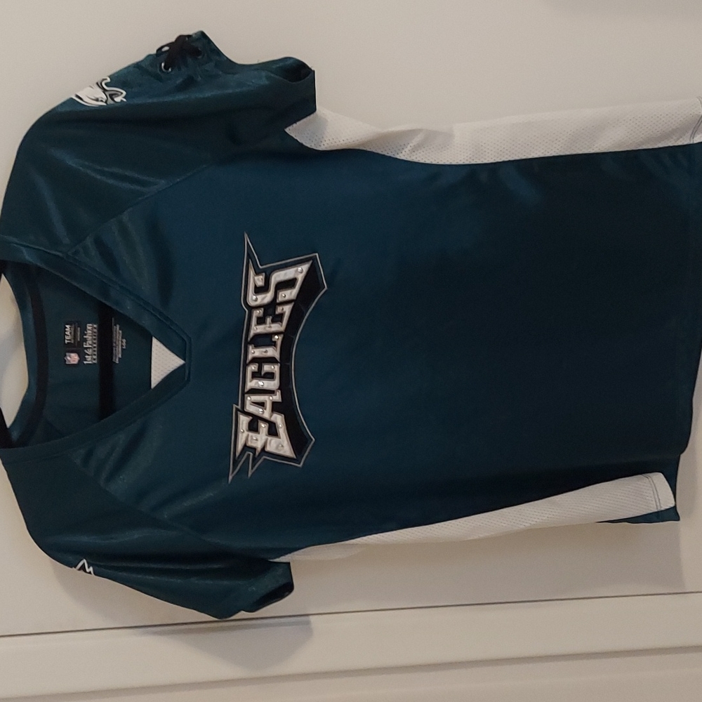 Philadelphia Eagles womens top